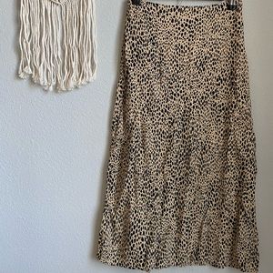 Brandy Melville Cheetah Print Midi Skirt